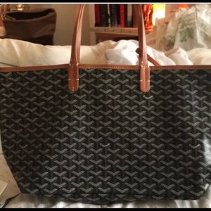 Medium size imitation tote bag